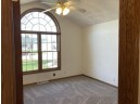 2712 Cross Prairie Dr, Janesville, WI 53546