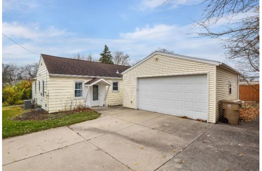 308 Davidson St, Madison, WI 53716