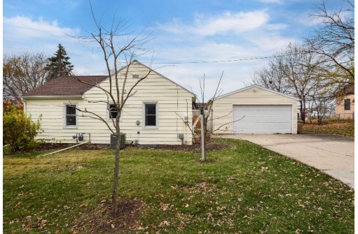 308 Davidson St, Madison, WI 53716