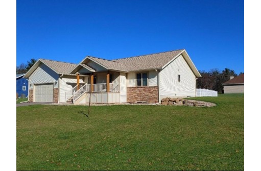 402 Glen Becker Ct, Wisconsin Dells, WI 53965