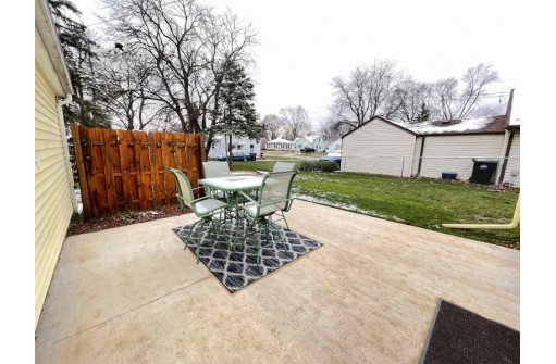 1618 Merrill Ave, Beloit, WI 53511