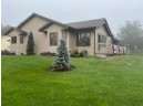 813 N Division St, Waunakee, WI 53597