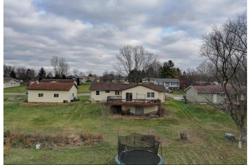 302 S Richards St, Orfordville, WI 53576