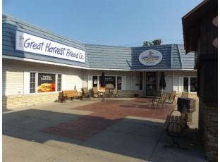 329 Broadway Ave Wisconsin Dells, WI 53965