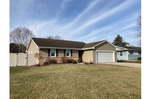 4273 Valencia Dr, Janesville, WI 53546