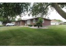 419-421 Lyndhurst Dr, Janesville, WI 53546