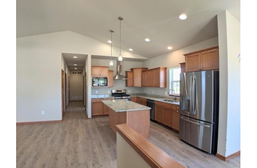 219 Lillehammer Ln, Mount Horeb, WI 53572