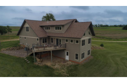 16195 Coy Ln, Viola, WI 54664