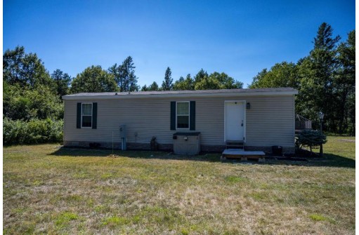 N9675 17th Ave, Necedah, WI 54646