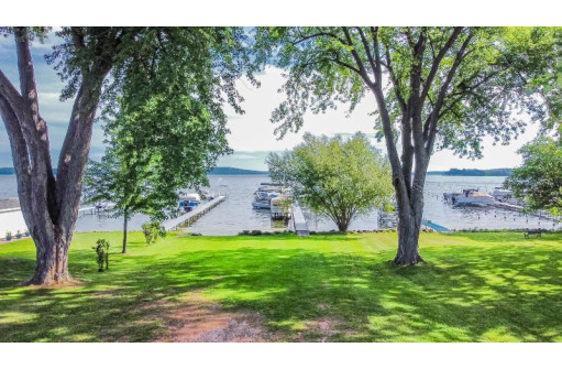 L5 S Lakeshore Dr, Princeton, WI 54968