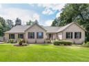 S3643 N Bent Tree Dr, Baraboo, WI 53913-9000