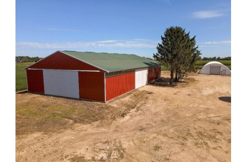 7663 Hwy 73, Marshall, WI 53559