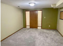 7202 Gladstone Dr, Madison, WI 53719