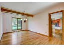 7202 Gladstone Dr, Madison, WI 53719