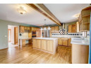 7202 Gladstone Dr, Madison, WI 53719