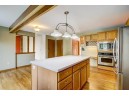 7202 Gladstone Dr, Madison, WI 53719