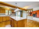 7202 Gladstone Dr, Madison, WI 53719