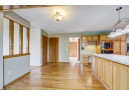 7202 Gladstone Dr, Madison, WI 53719