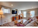 1842 Red Fern Ln, Madison, WI 53718