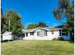 202 N Main St Friendship, WI 53934