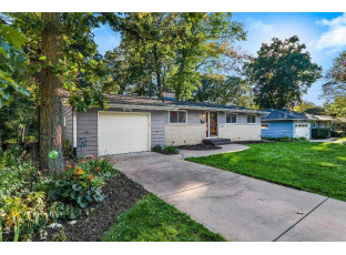 5109 Sherwood Rd Madison, WI 53711