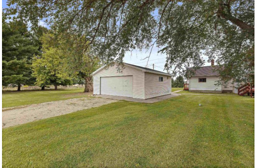 406 Rockshire Dr, Janesville, WI 53546