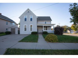 305 S Jefferson St Lancaster, WI 53813