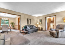 5522 N Lilly Ln, Milton, WI 53563