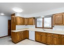 1723 W Luther Rd, Janesville, WI 53545
