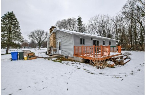 5198 Greenfield Park Rd, Fitchburg, WI 53711