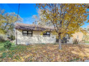 225 Holly Ct, Prairie Du Sac, WI 53578