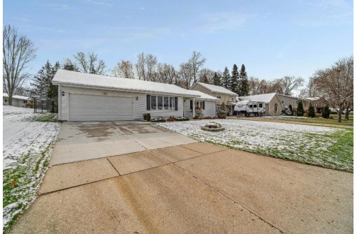 2417 Galahad Way, Janesville, WI 53548