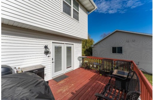 630 Parkside Ave, Baraboo, WI 53913