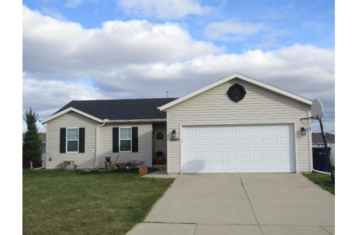 2501 Partridge Ln, Janesville, WI 53546