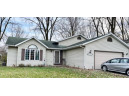 1307 Montclair Pl, Fort Atkinson, WI 53538