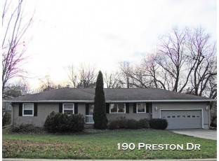 190 Preston Dr Platteville, WI 53818