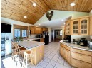 10305 Village Rd, Gratiot, WI 53541