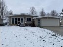 822 Blue Mounds St, Black Earth, WI 53515