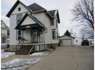 215 N Main St Reeseville, WI 53579