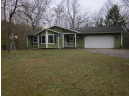 E12166 Side Rd, Baraboo, WI 53913