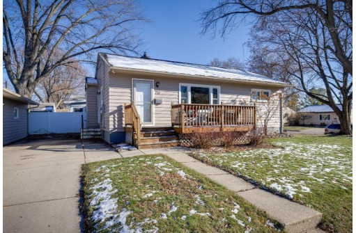 713 Dempsey Rd, Madison, WI 53714