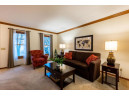 2 N Woodmont Cir, Madison, WI 53717