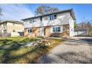 5604 Bjelde Ln, Monona, WI 53716