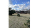 8564 Whispering Bluffs Ln, Cassville, WI 53806