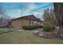 2129 N Gateway St, Middleton, WI 53562