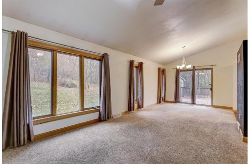 W10957 Arbor Valley Rd, Lodi, WI 53555