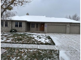 2101 Meadow Green Rd Stoughton, WI 53589