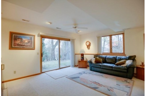 6117 Waterford Rd, Madison, WI 53719