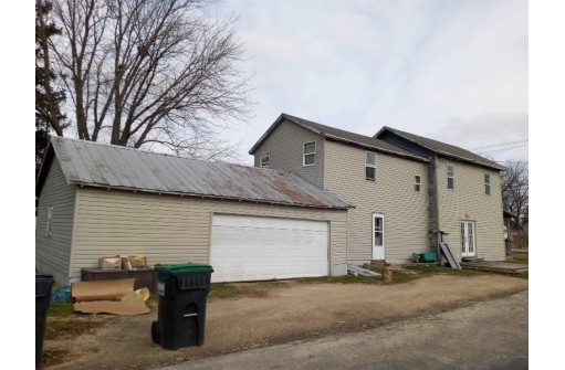 575 Edgerton Rd, Edgerton, WI 53534