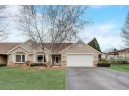 105 Elizabeth Ct, Deerfield, WI 53531